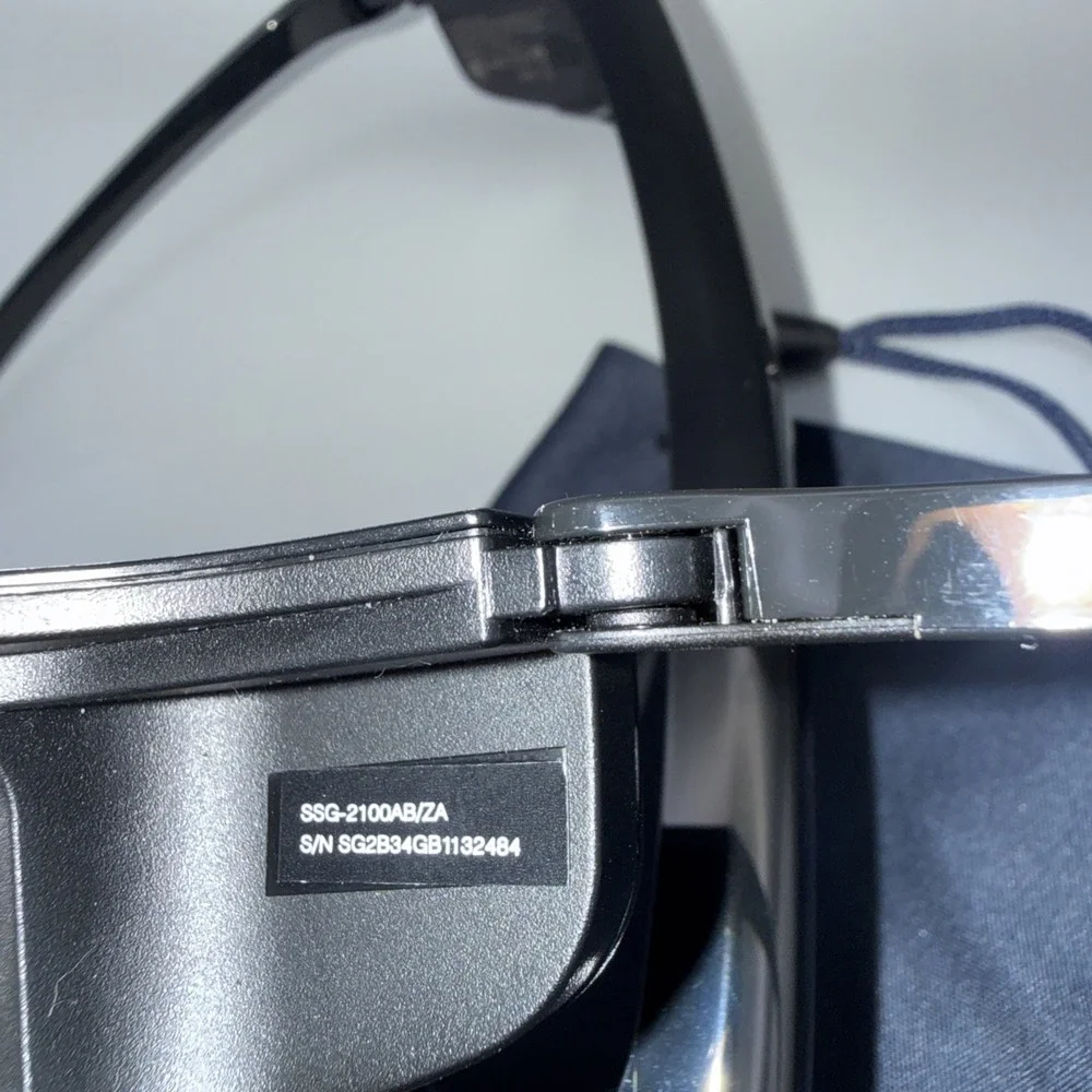 Samsung SSG P2100T/ZA 3D Active Glasses - 2 Pairs - Untested - includes bags